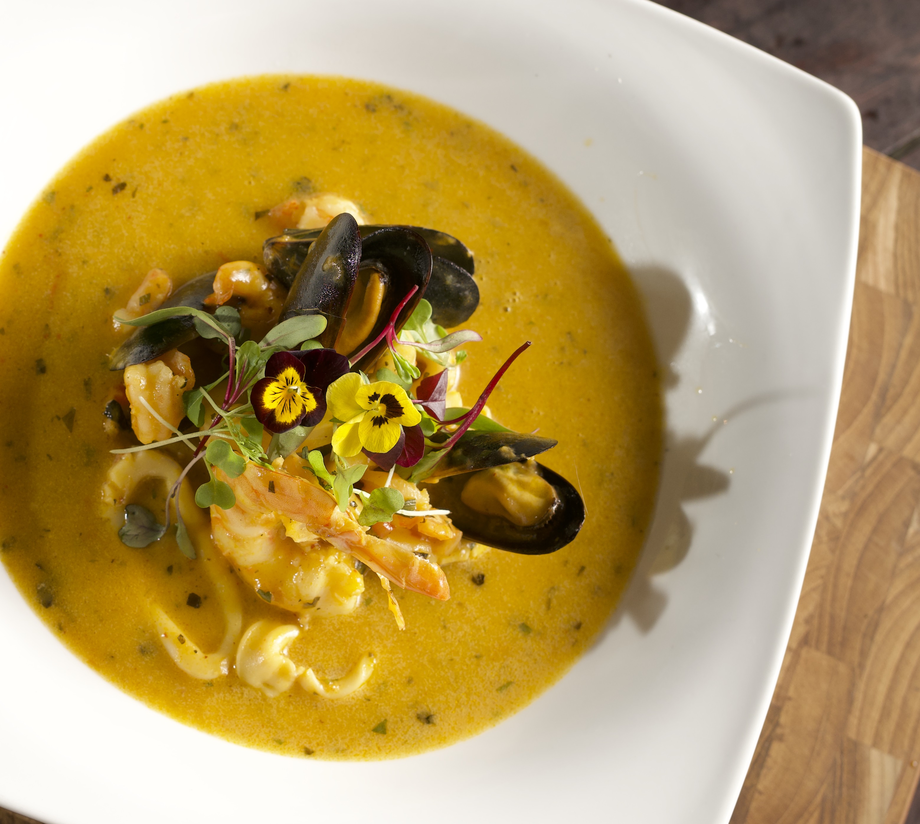 Sopas y cazuelas del Pacífico